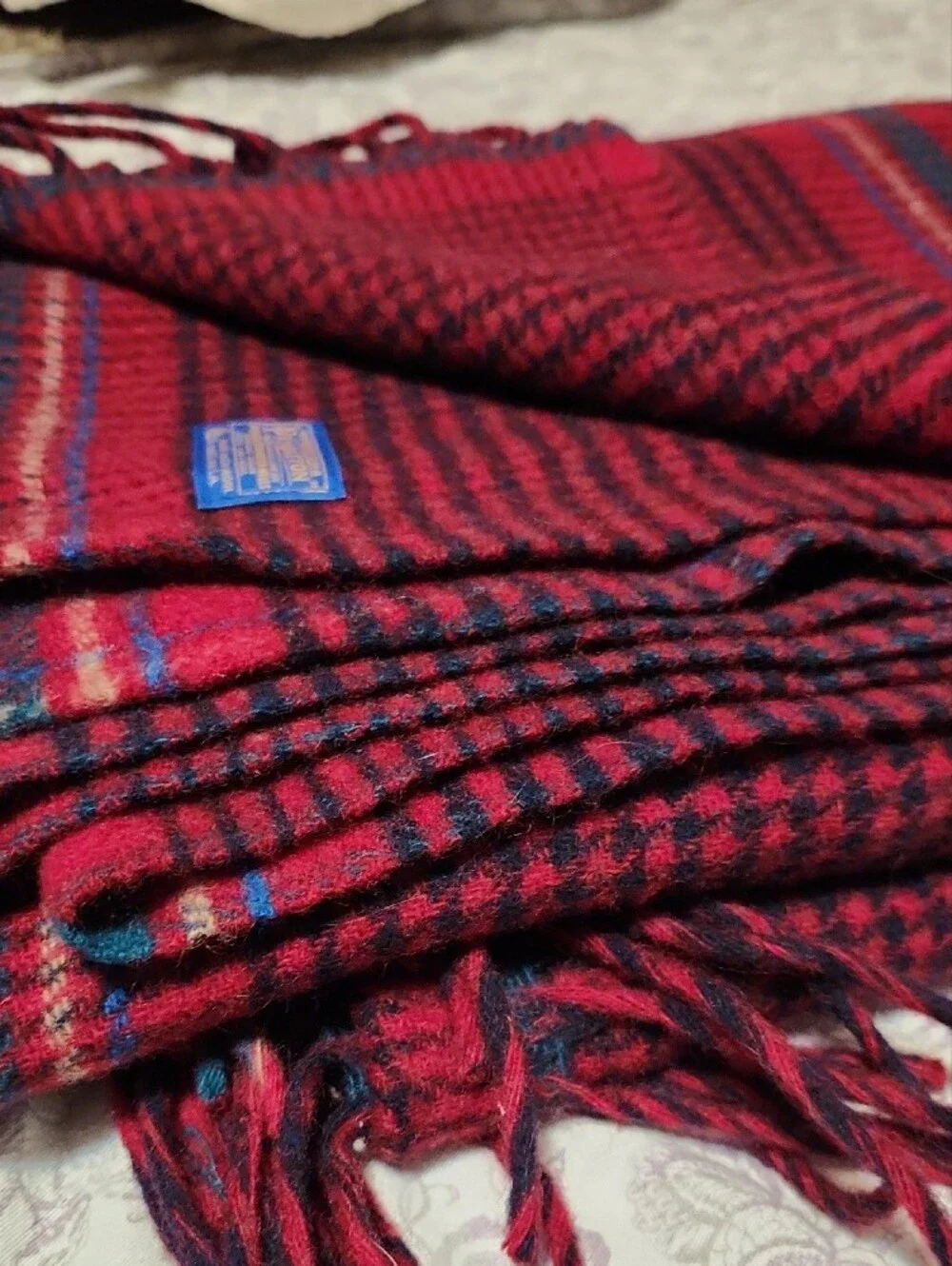 Pendleton Red Plaid Fringe Throw 100% Wool Blanket